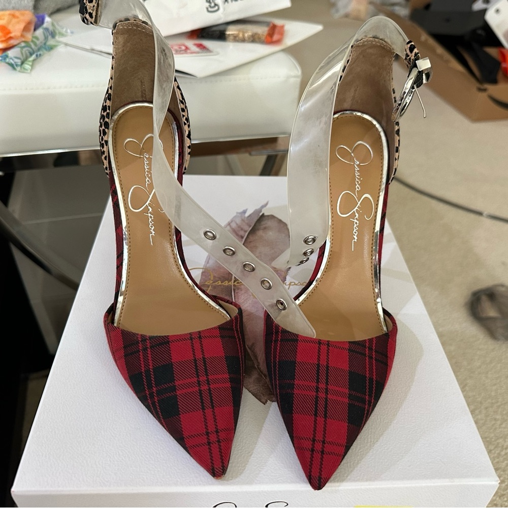 Jessica Simpson heels